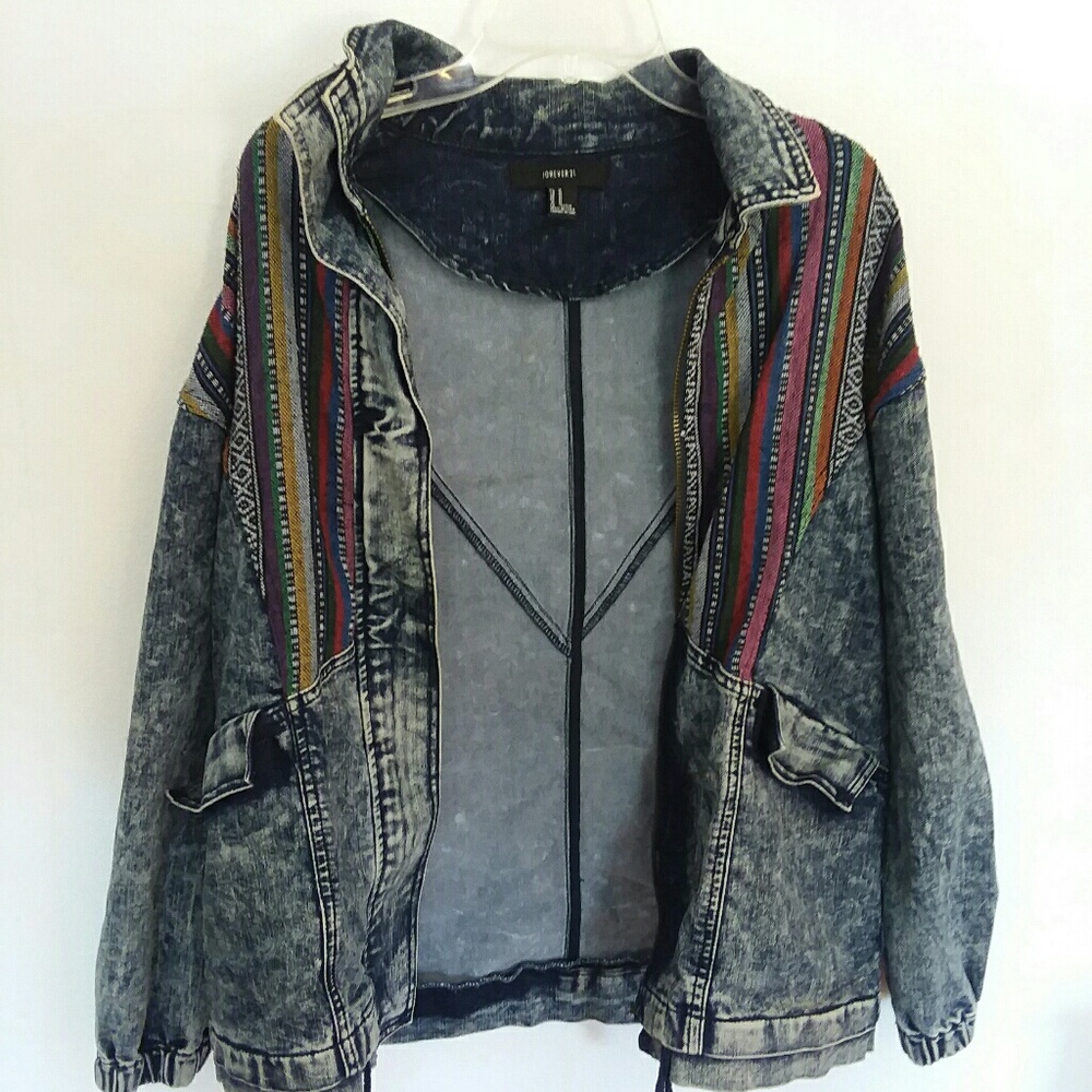 Forever 21 jean jacket with coogi embroidery M